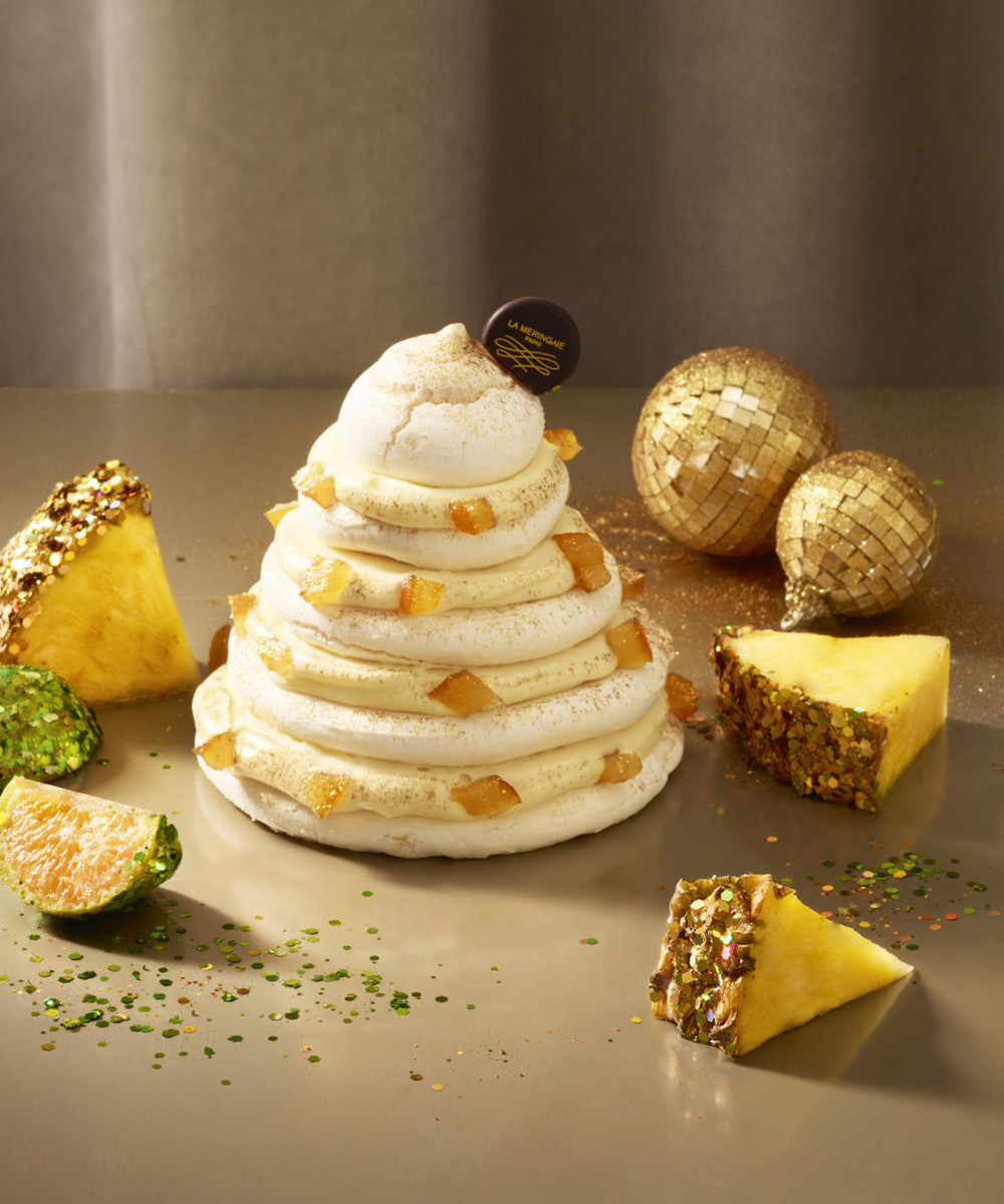 Meringue Christmas tree