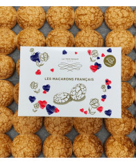 Boîte de macarons traditionnels à l'amande Boîte de macarons traditionnels à l'amande